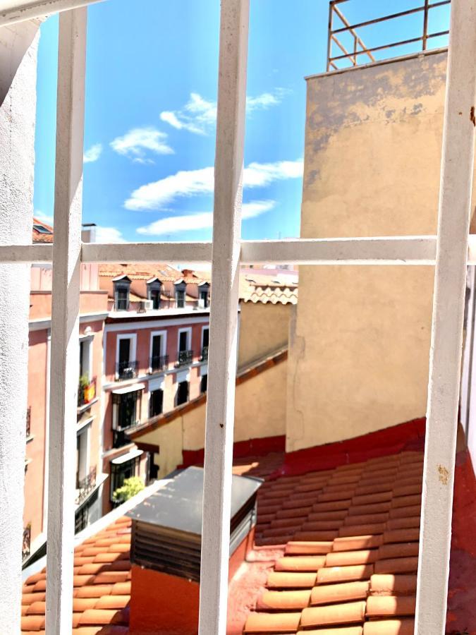 Por Temporada En Puerta Del Sol Madrid