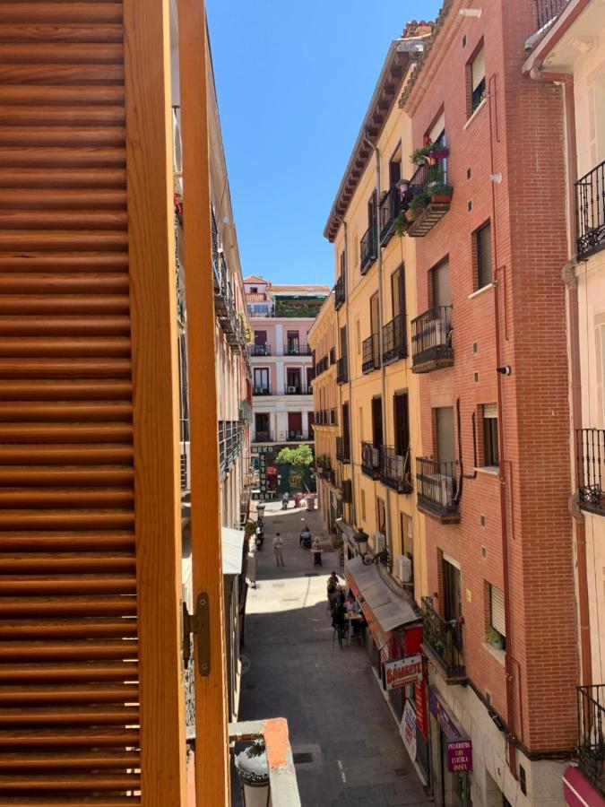 Por Temporada En Puerta Del Sol Madrid